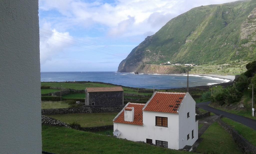Residencia Mateus Hotel Faja Grande Bagian luar foto
